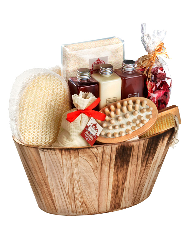 Winter in Venice 'Rich Plum' Pampering Gift Set in Wooden Bowl